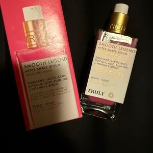 NIB Truly Smooth Legend After Shave Serum